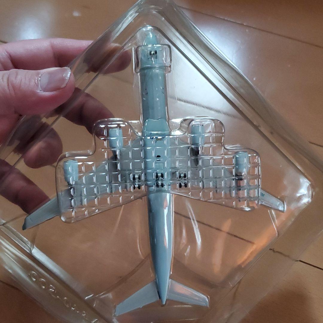 航空機・ヘリコプター AIR  AIR BUS A340-500