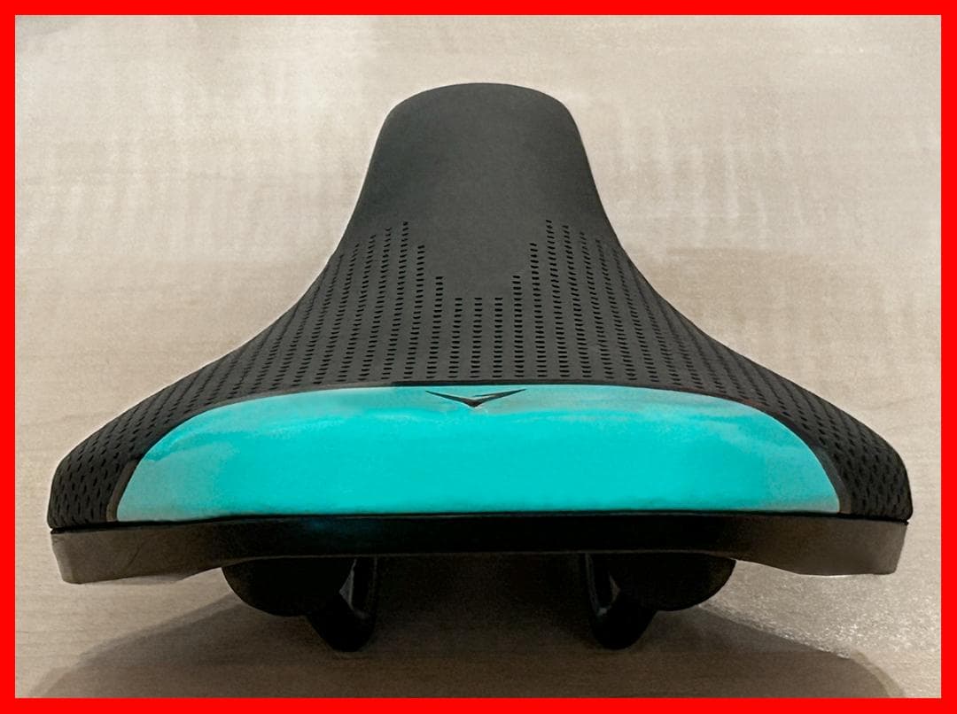 ★新品未使用★【BIANCHI ( ビアンキ ) 純正】★サドル★
