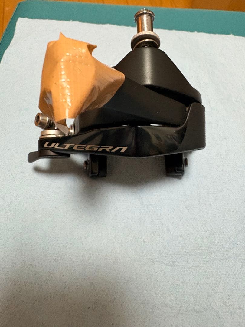 ULTEGRA キャリパーブレーキ R-8000