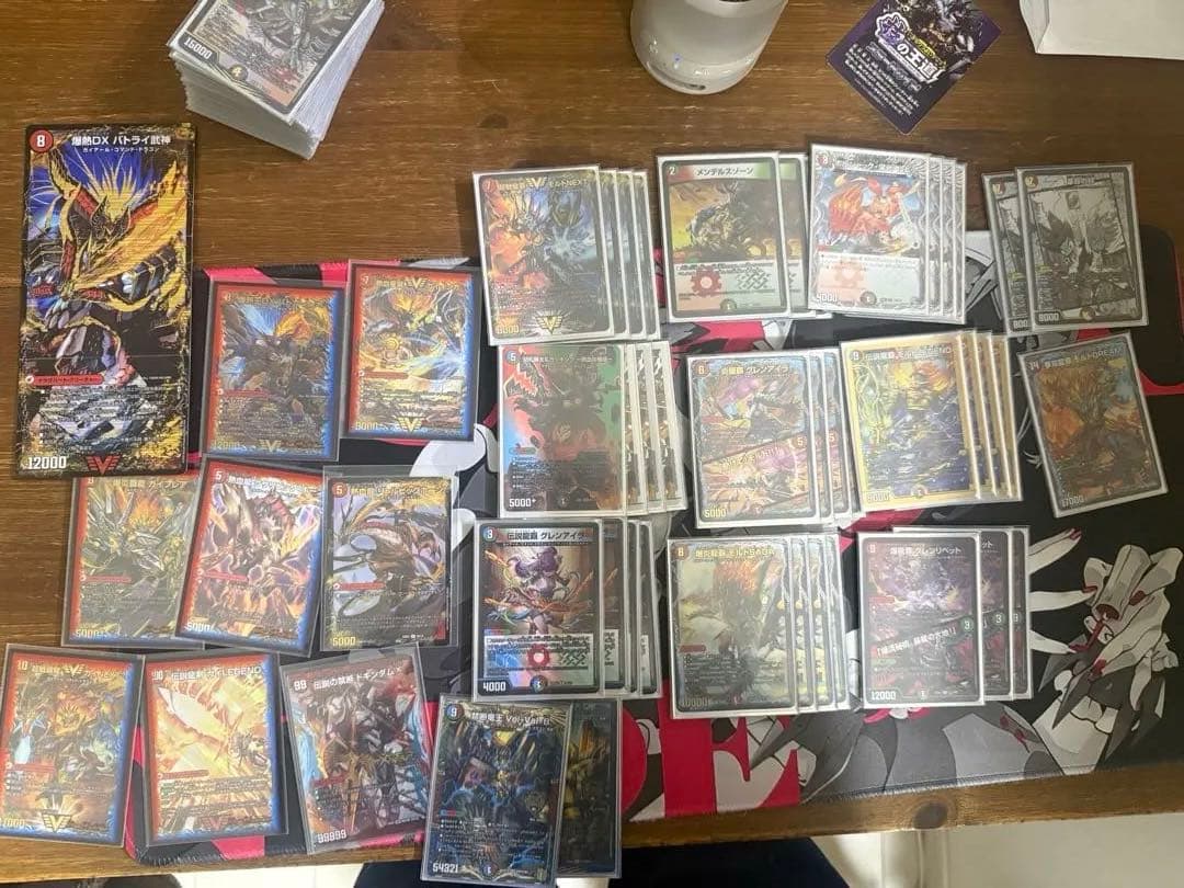 デュエルマスターズカード多数セット ８デッキ ＋残りパーツ　引退品