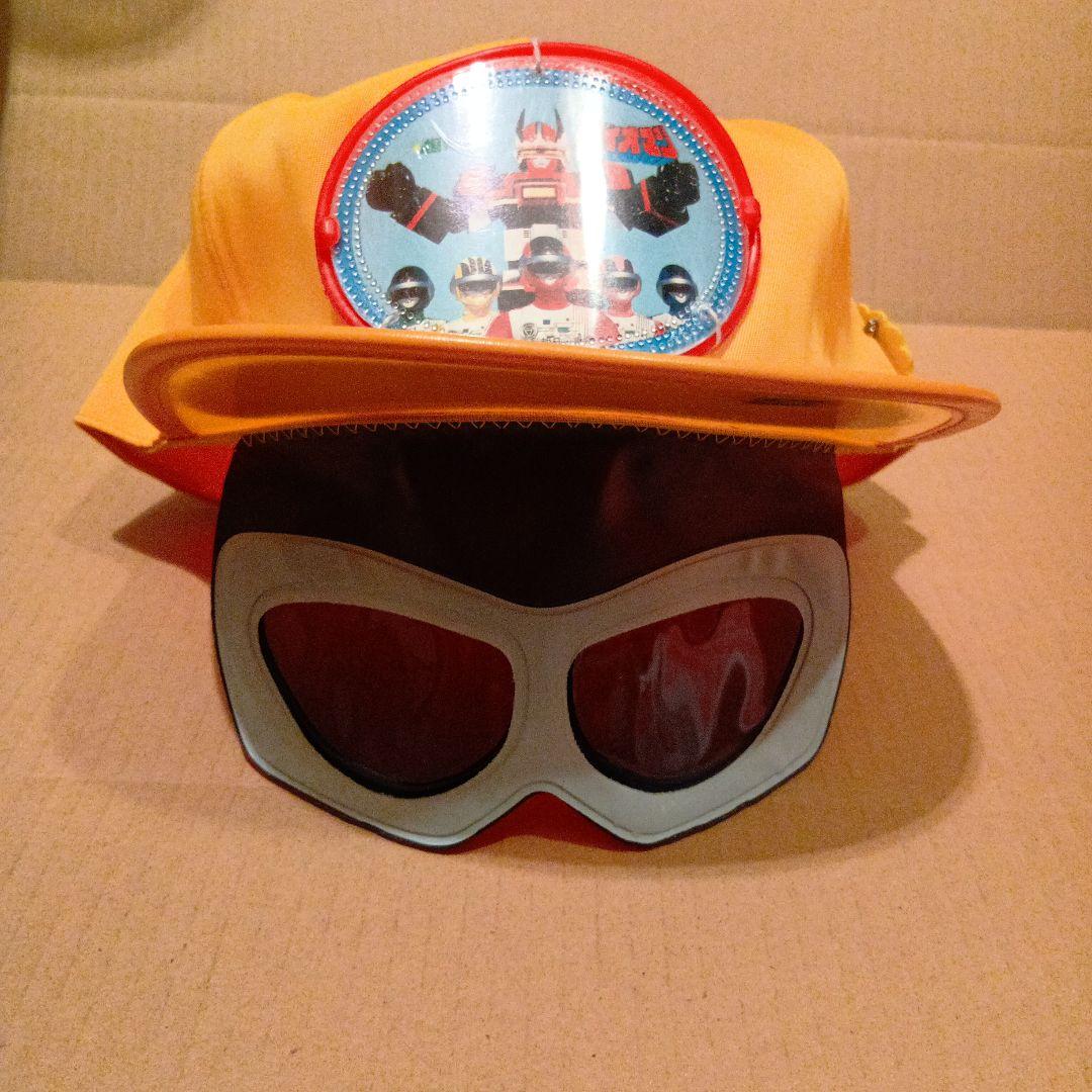 新品　バイオマン　昭和レトロ　帽子　バッジ付き　色メガネ付き　封筒発送
