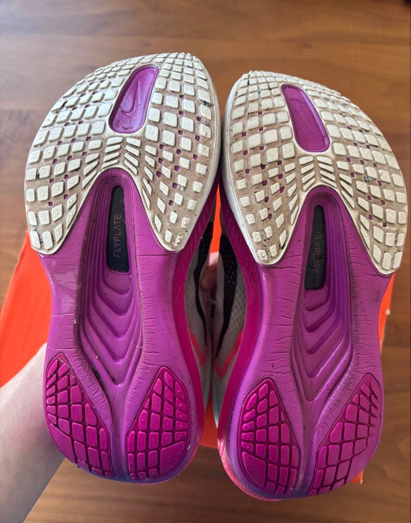 Nike レディース　ズームフライ6 24.5cm
