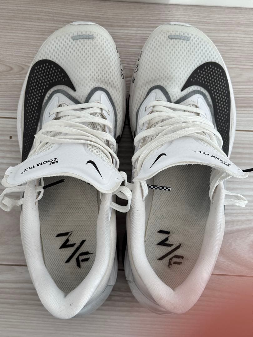 スミスさん　専用　NIKEzoomfly6 25.5cm