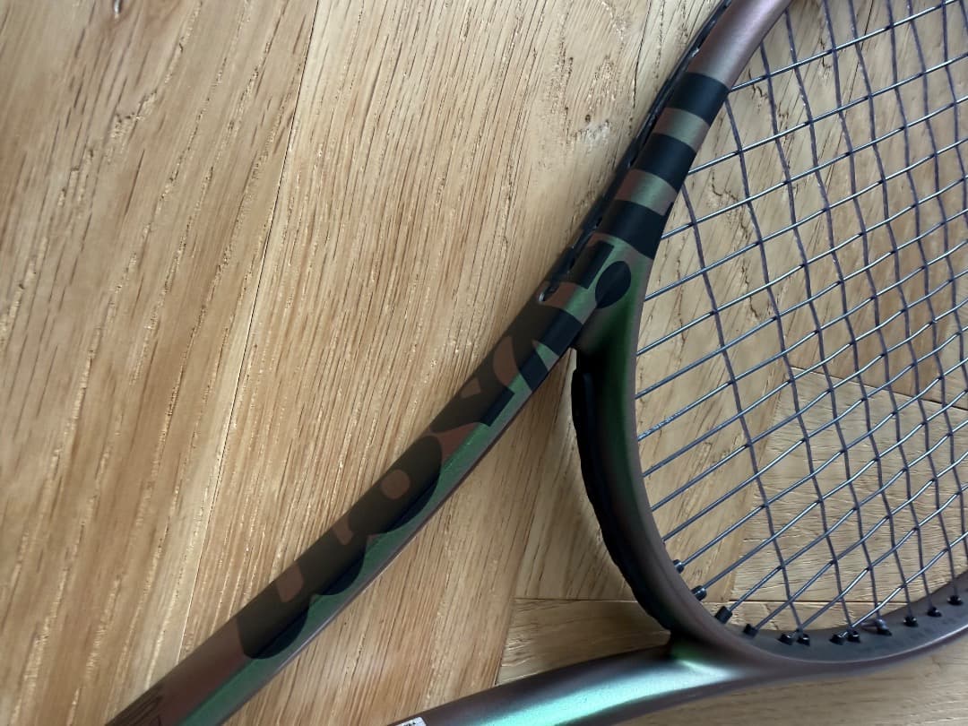 Wilson BLADE V8 100 テニスラケット G1(日本未発売）
