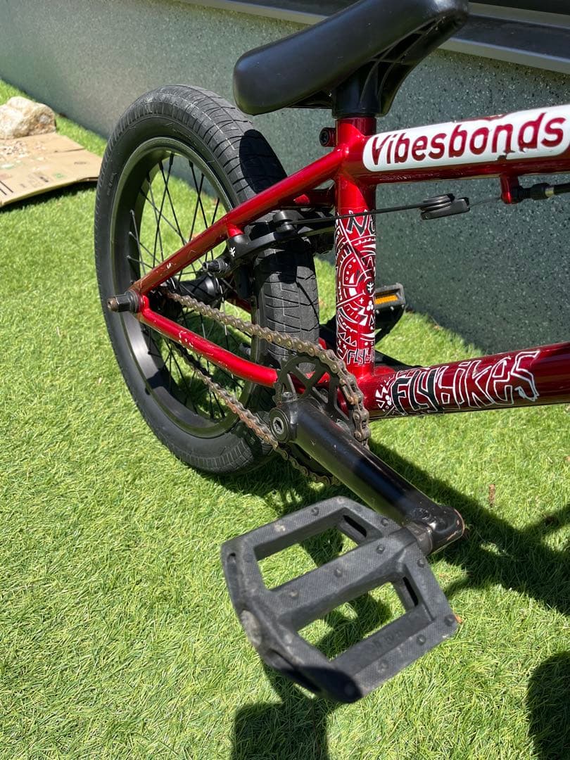 Flybikes BMX 16インチ　子供用自転車