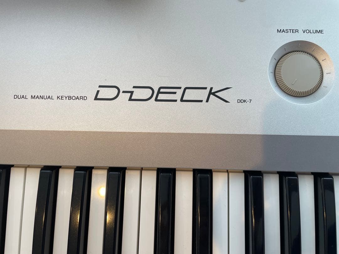 エレクトーンＤ-DECK