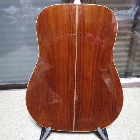 Morris MD-526 アコースティックギター ギグバッグ付 縦ロゴ