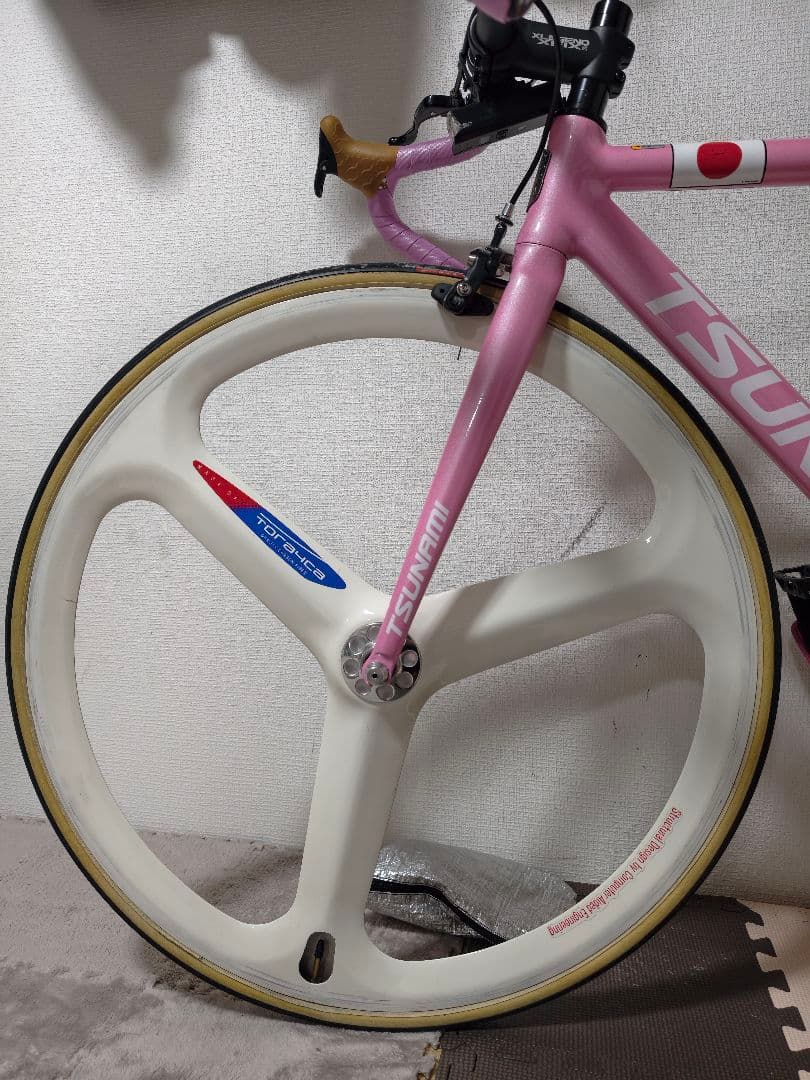 TORAYCA カーボンバートンホイール 前