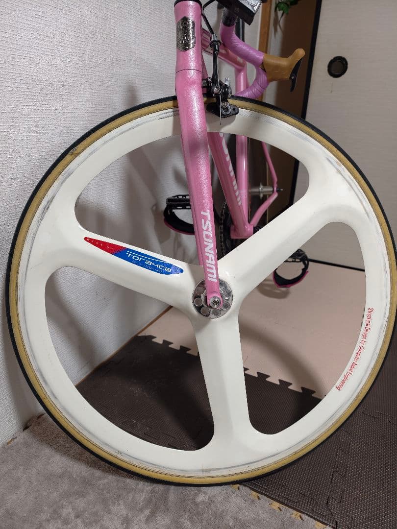 TORAYCA カーボンバートンホイール 前
