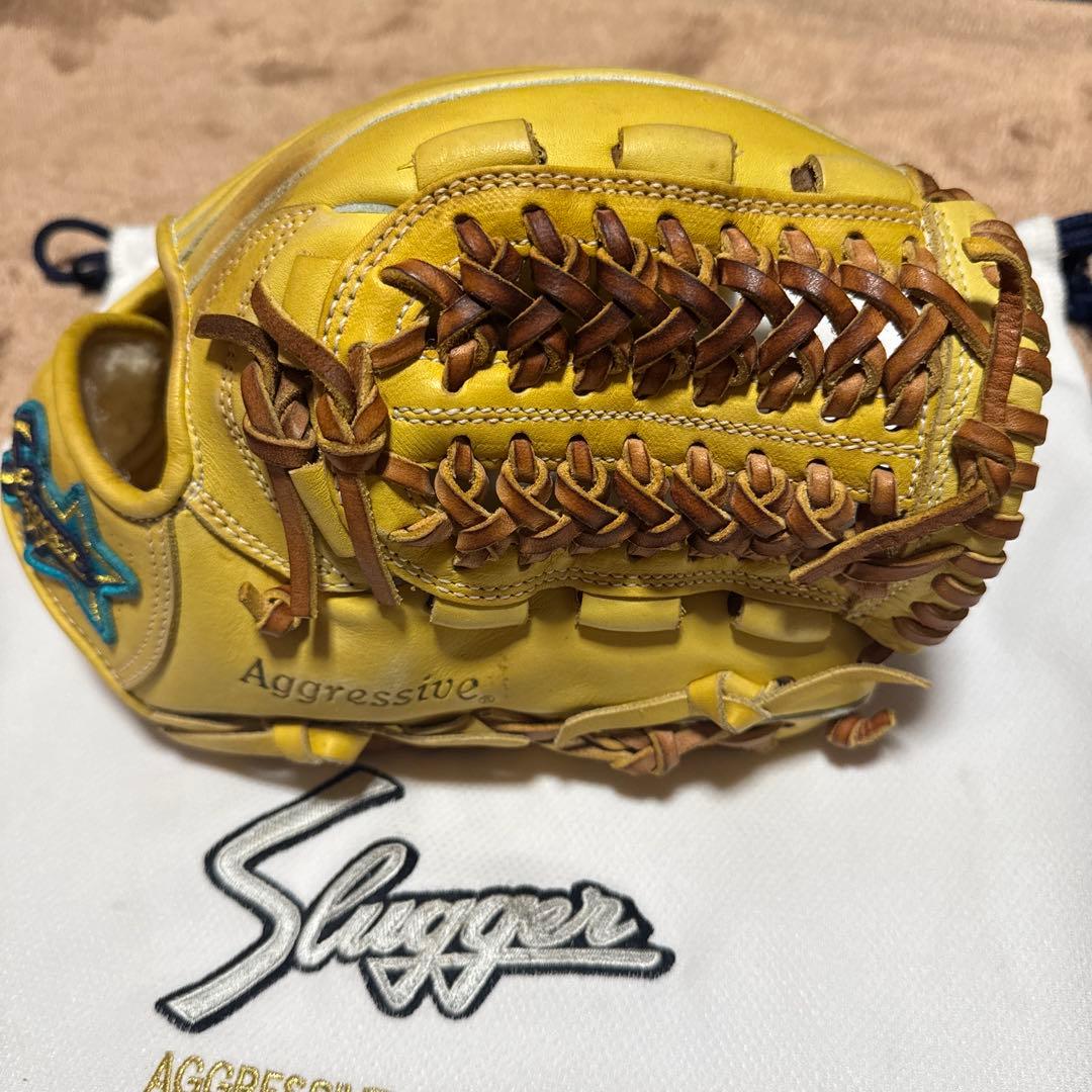 スラッガー軟式グローブ