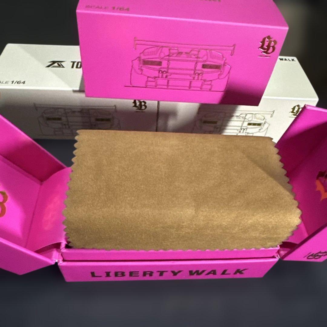 TOPART 1/64 LBWK PINK 限定モデル