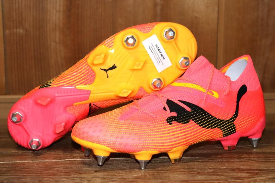 新品 プーマ フューチャー 7 アルティメット MXSG スパイク25.5cmⒽ