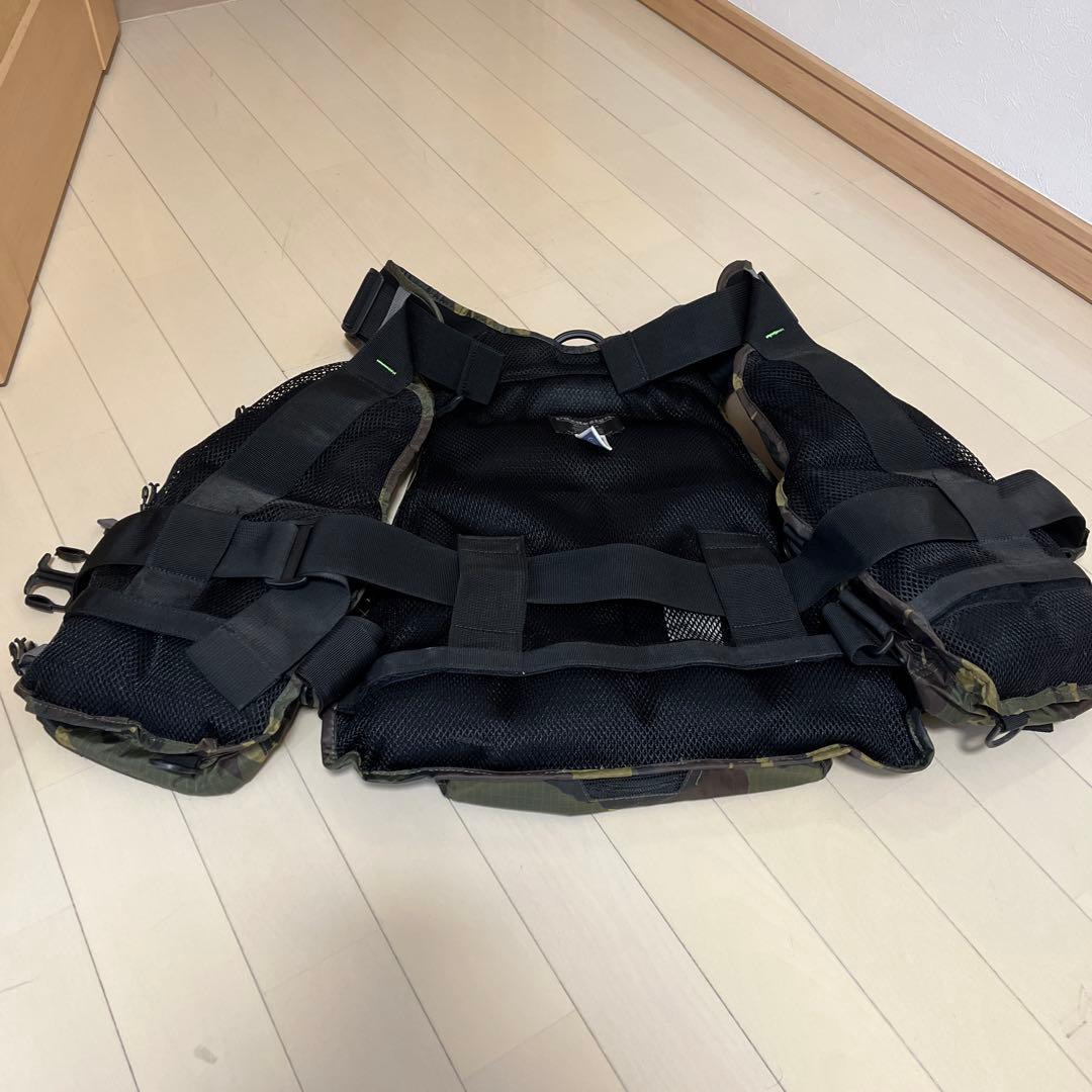 Pazdesign COREMAN 迷彩フィッシングベスト
