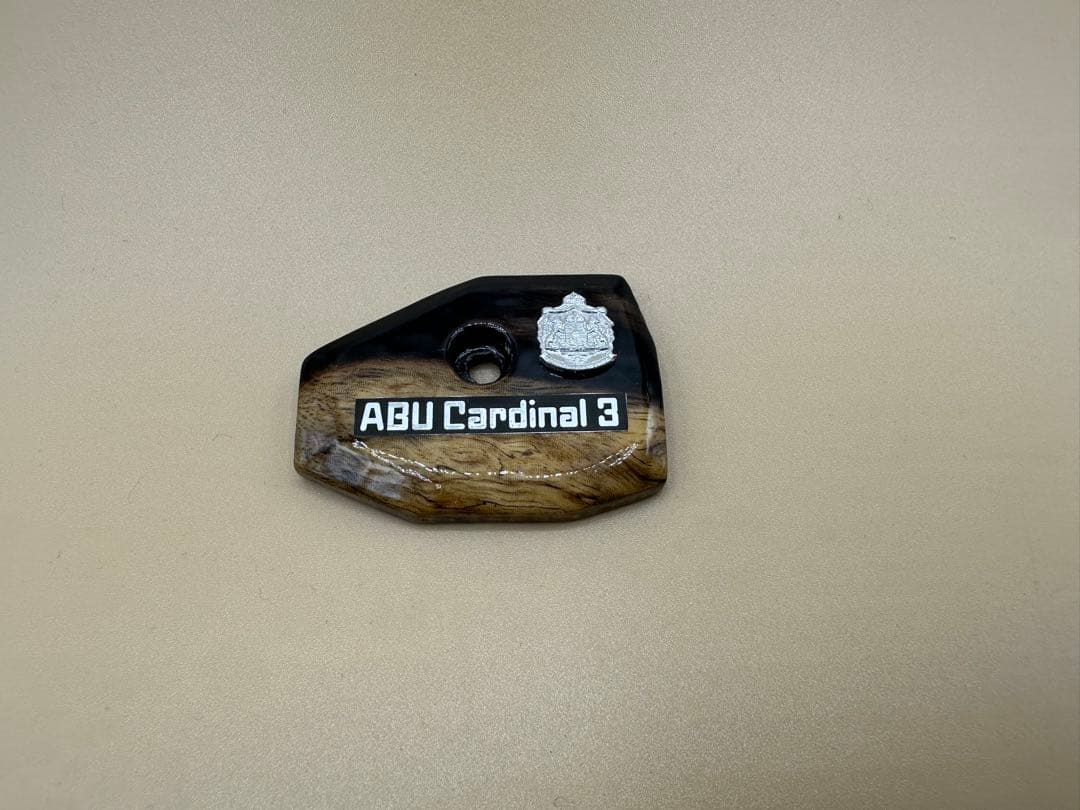 ABU Cardinal 3/33シリーズ用 サイドプレート