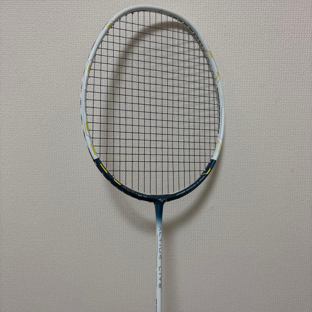 YONEX バドミントンラケット 2本セット