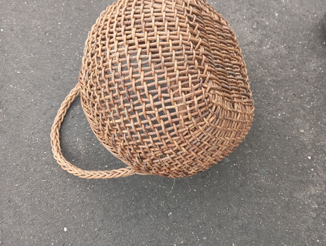 あけび　持ち手つきかご　あけびかご　古道具