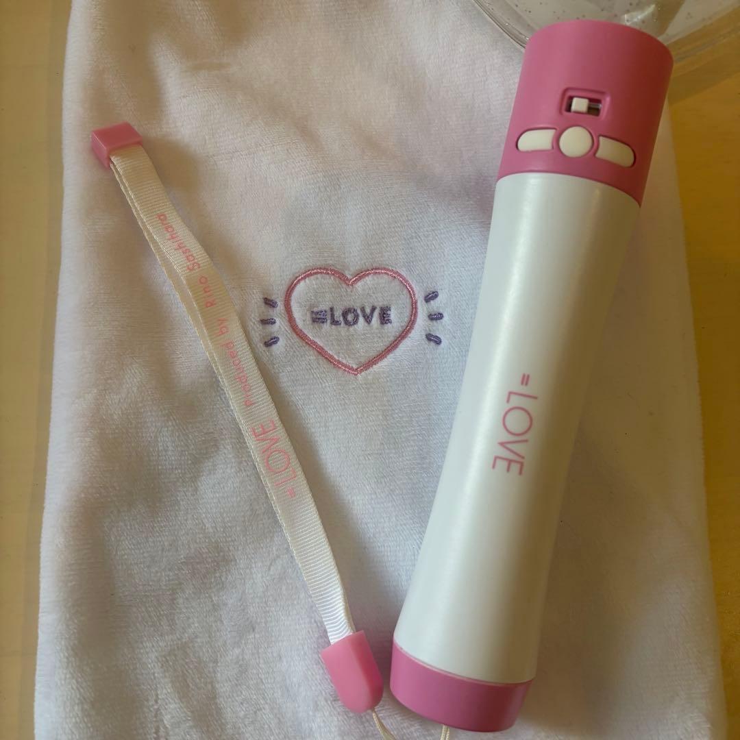 =LOVE ハート型ペンライト 巾着付き