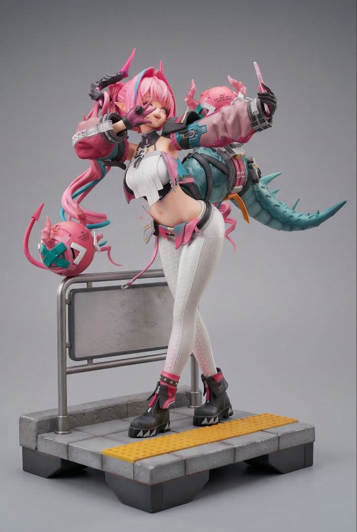 アークナイツ　美女　ガレージキット　未塗装未組立　フィギュア