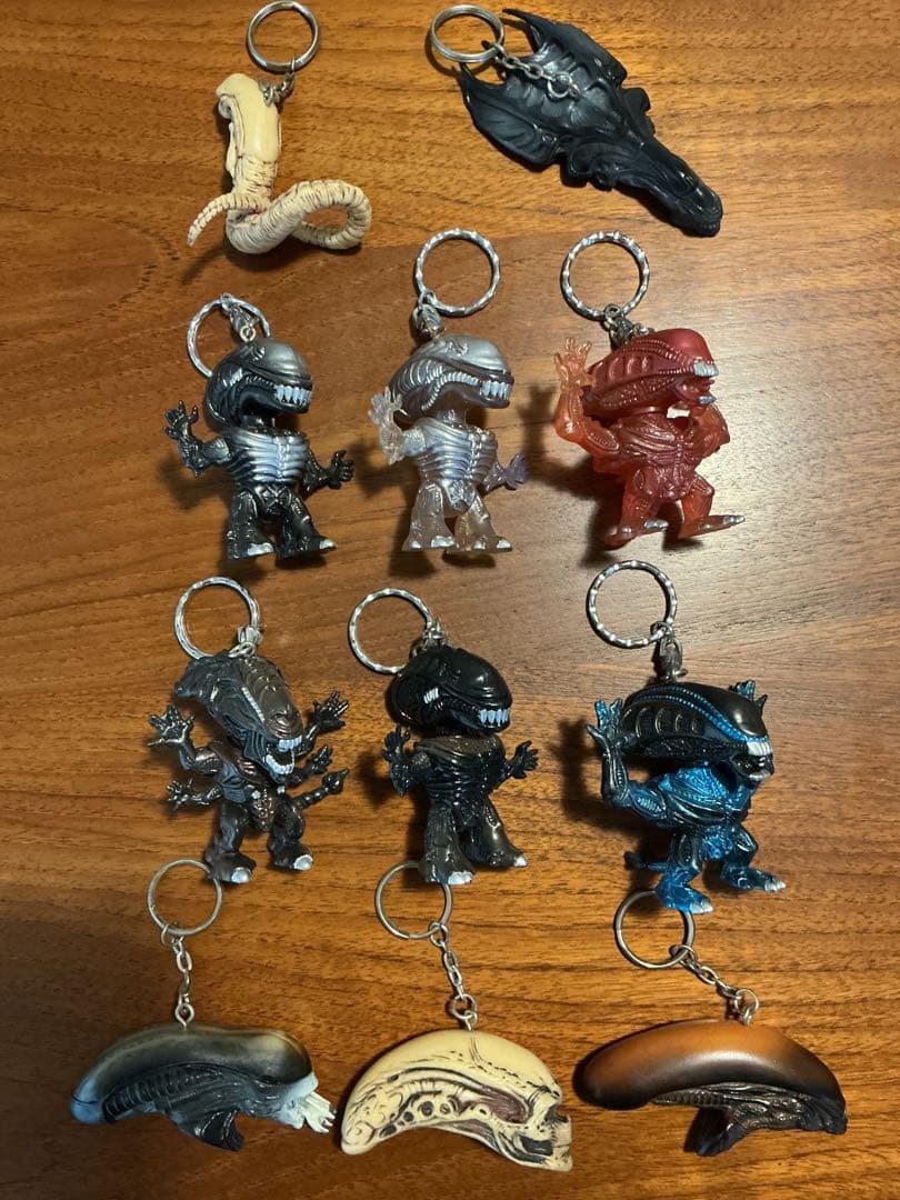 エイリアン　フィギュアキーホルダー　11個セット