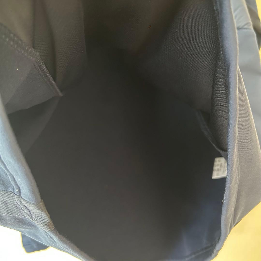 KELME ネイビー ジップアップダウンジャケット　Ｌ　極美品　サッカー　人気