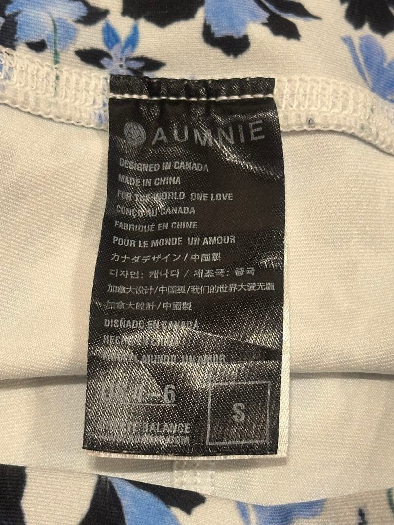 AUMNIE アムニー　花柄 ヨガウェア　上下　ブラトップXSレギンスS　ブルー
