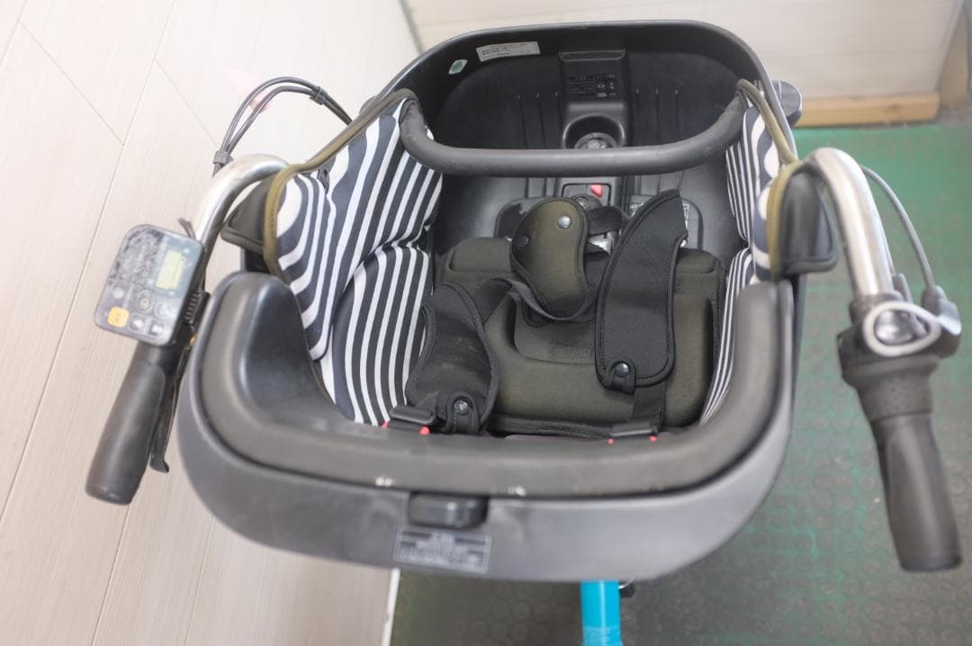 電動自転車 パナソニック　 20インチ 3段変速 8.9Ah　充電器有