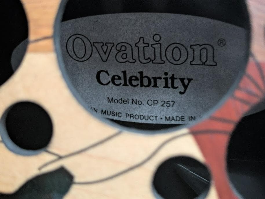 Ovation Celebrity CP257-5BQ　純正ハードケース・取説付