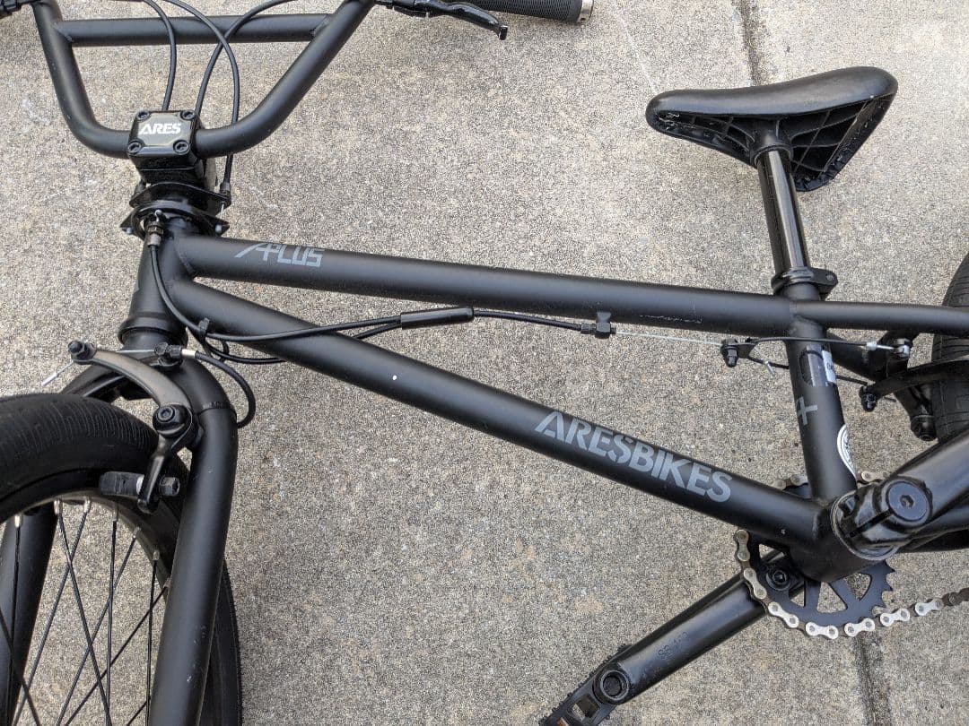 20インチ　ARESBIKES APLUS BMX フラットランド