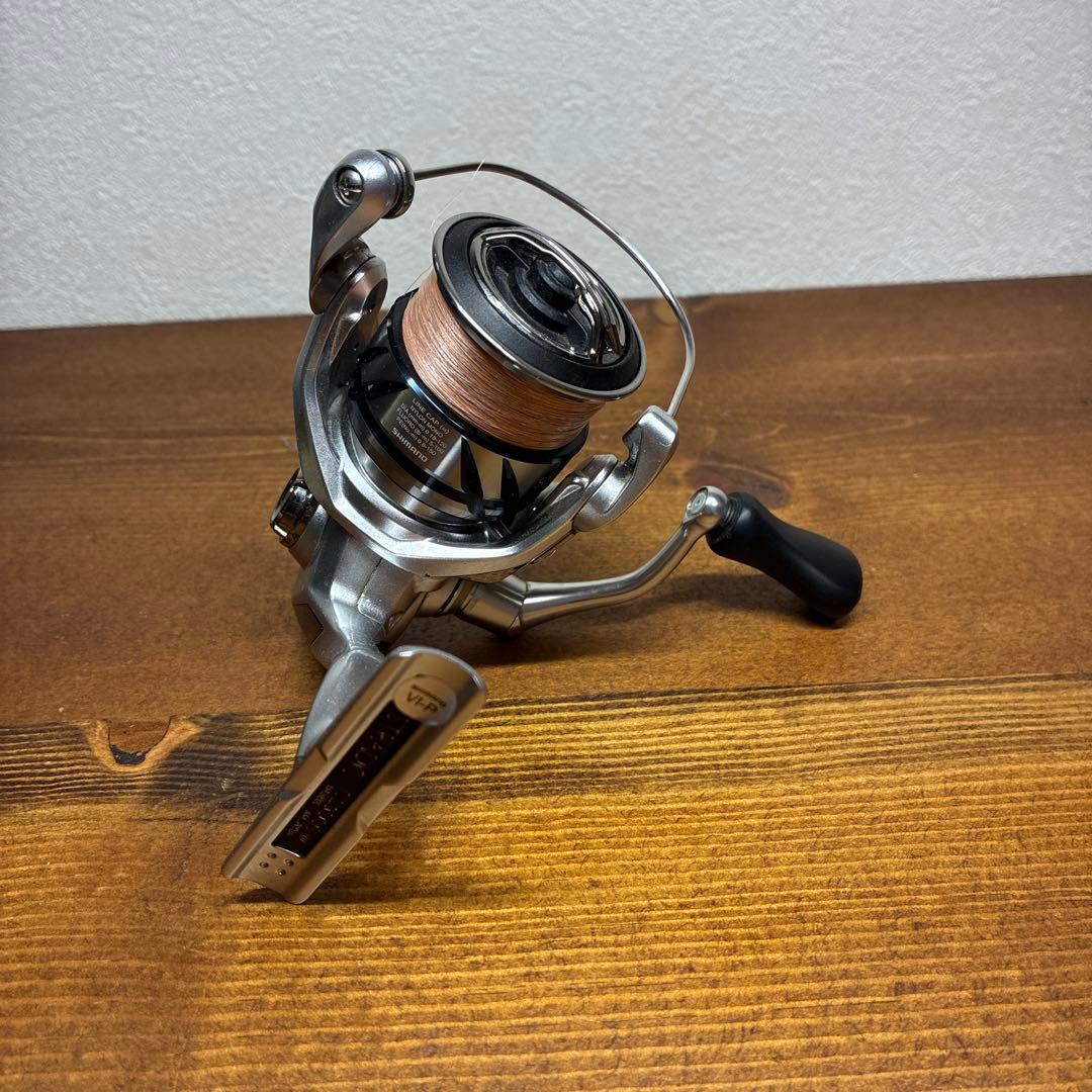 SHIMANO フィッシングリール