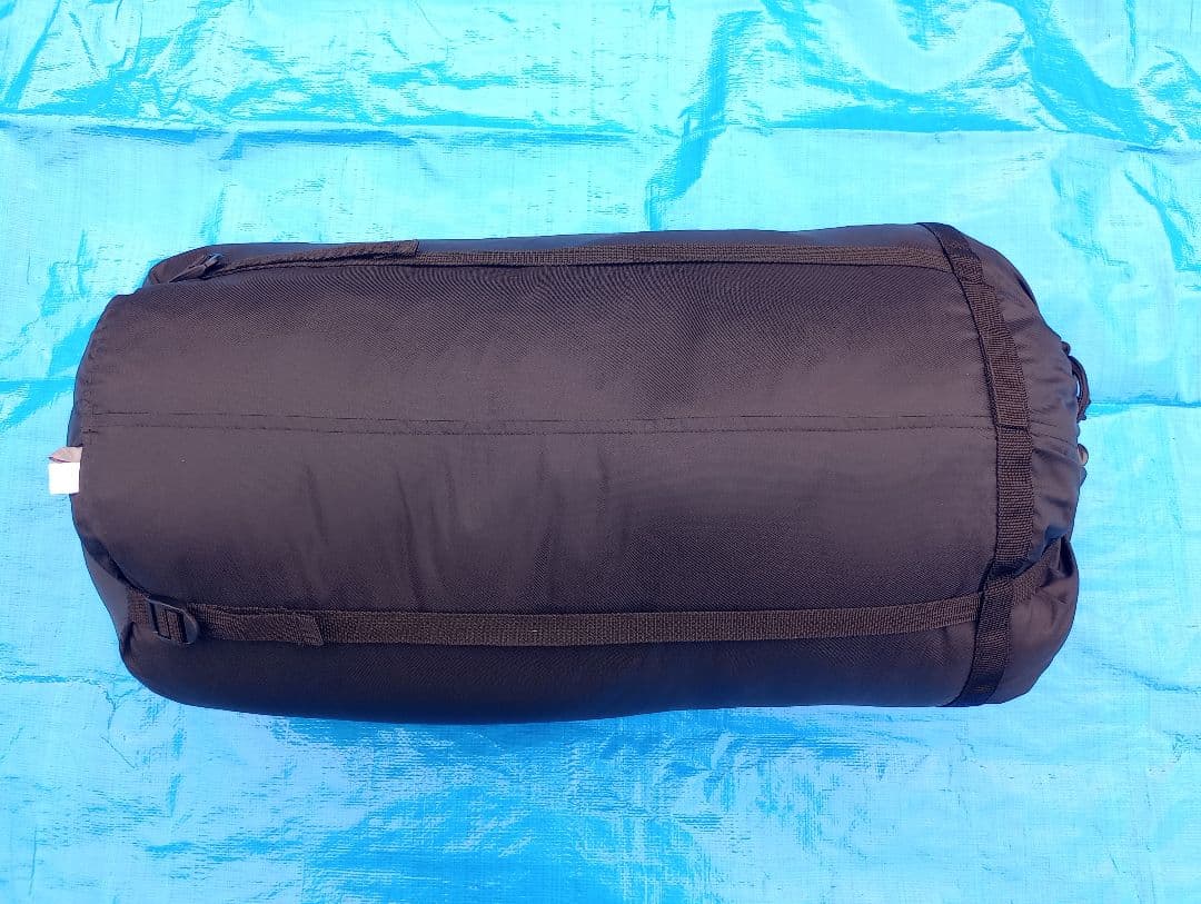 ドイター　シュラフ　スターキャッチャー -10°　deuter　寝袋　ゆるキャン
