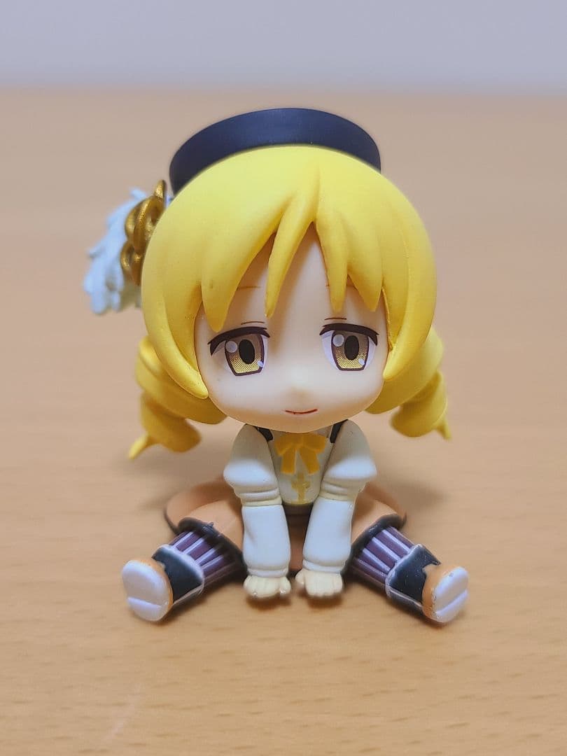 魔法少女まどか☆マギカ　巴マミ　フィギュア+チャーム 7点セット