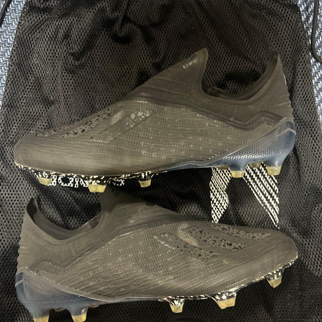 adidas SKELETAHAVE ブラック サッカーシューズ