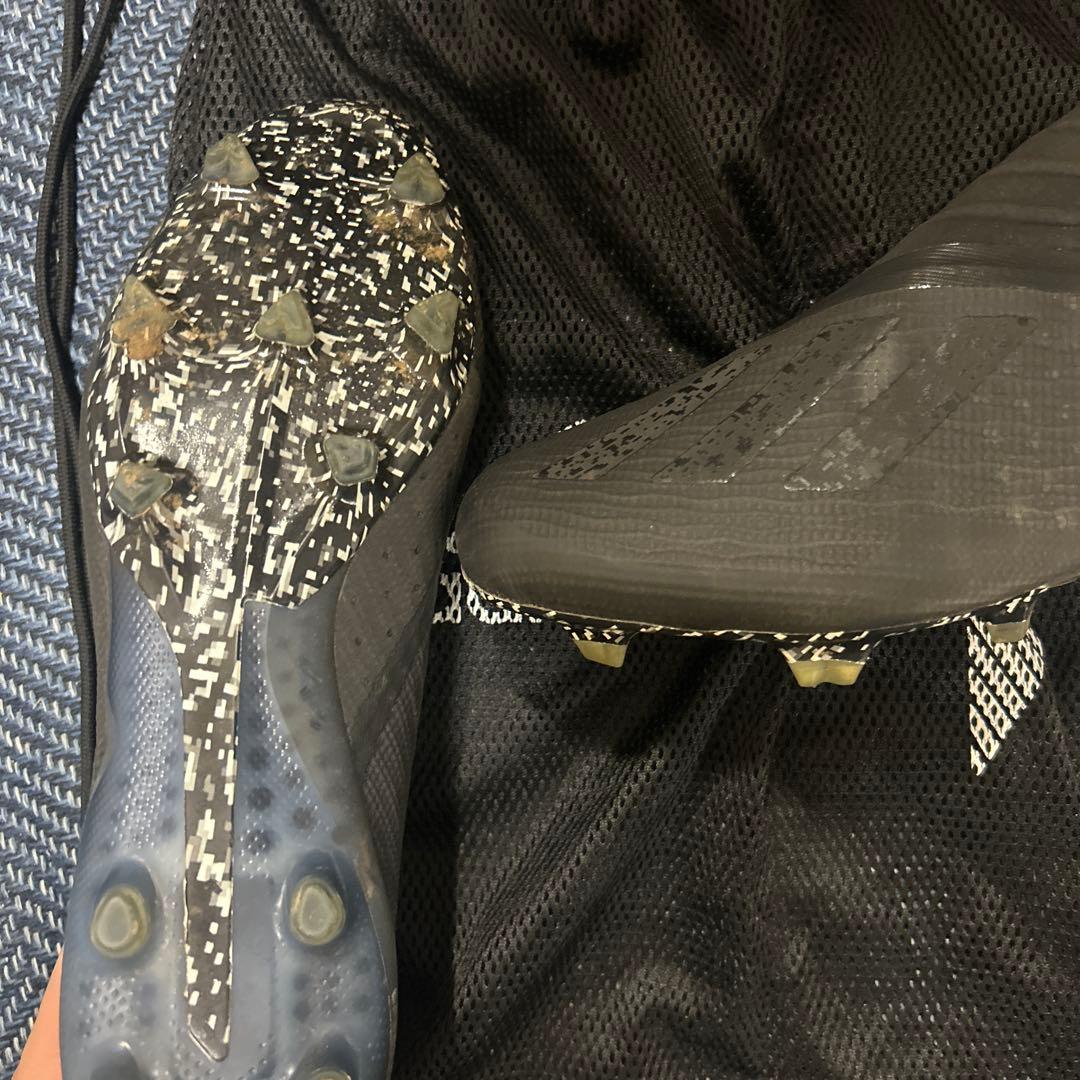 adidas SKELETAHAVE ブラック サッカーシューズ
