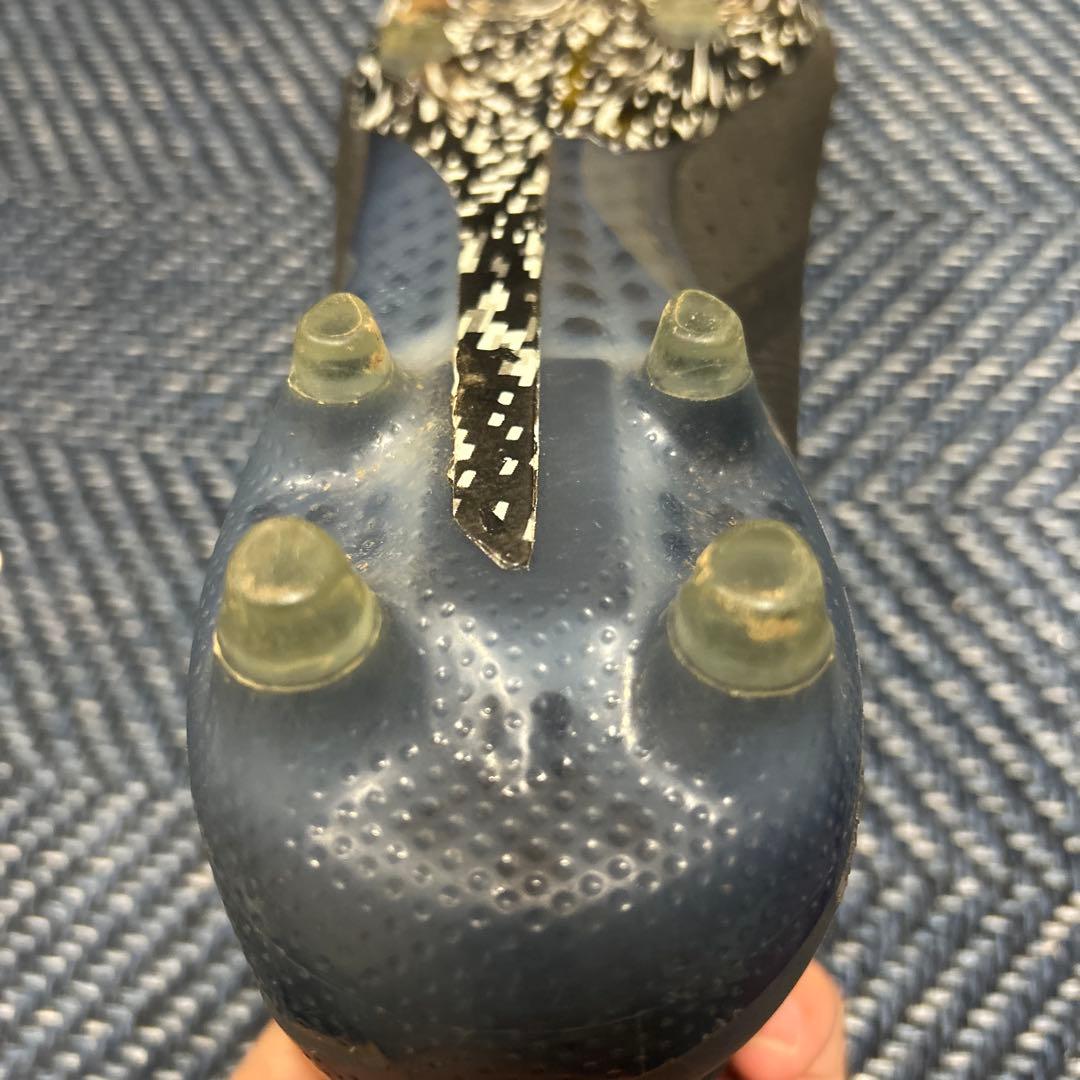 adidas SKELETAHAVE ブラック サッカーシューズ