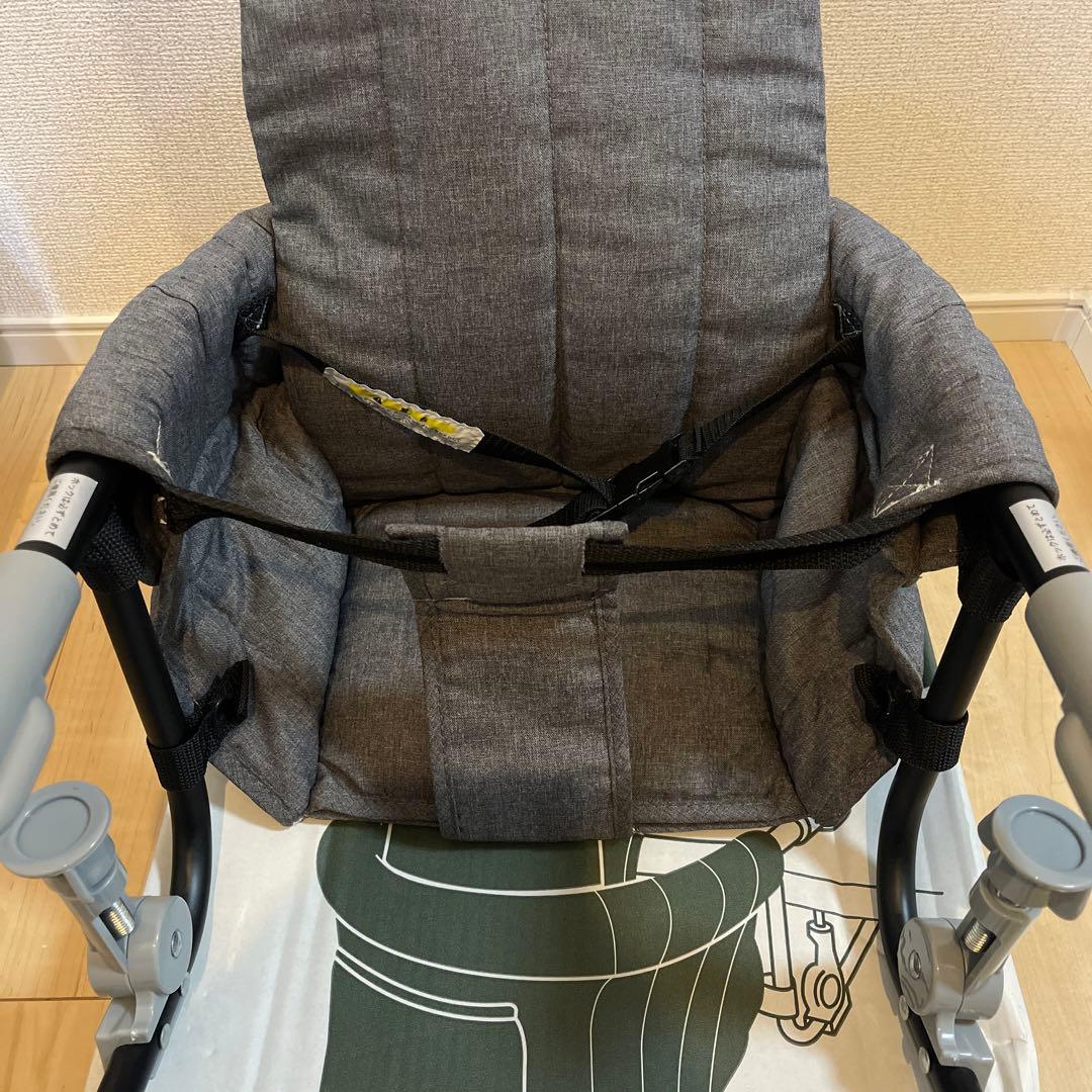 テーブルチェア　背もたれ付き