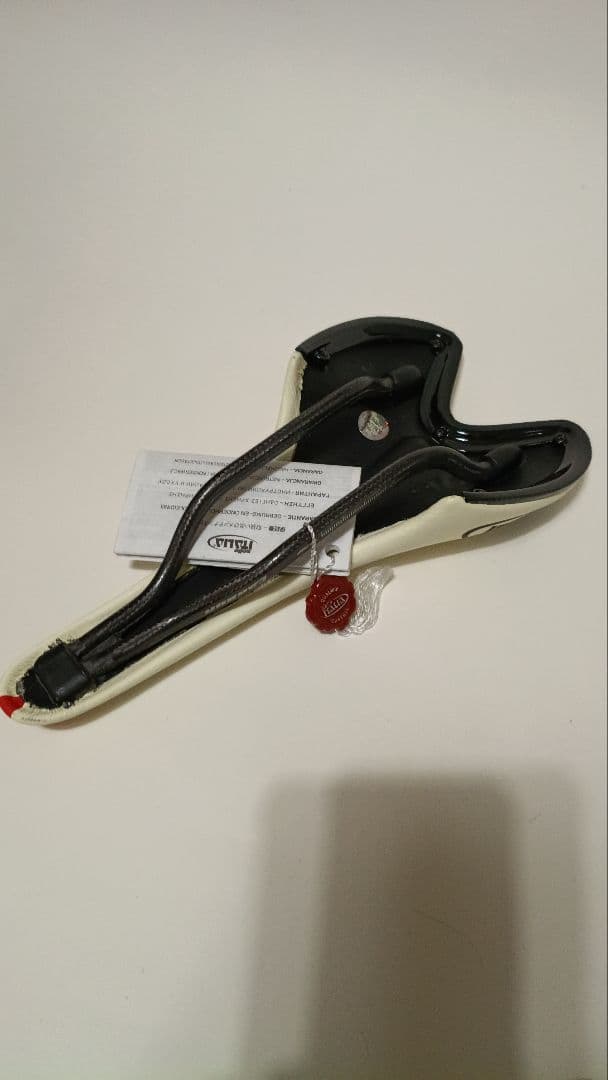 新品selle ITALIA THOKK ホワイトサドル　セライタリア