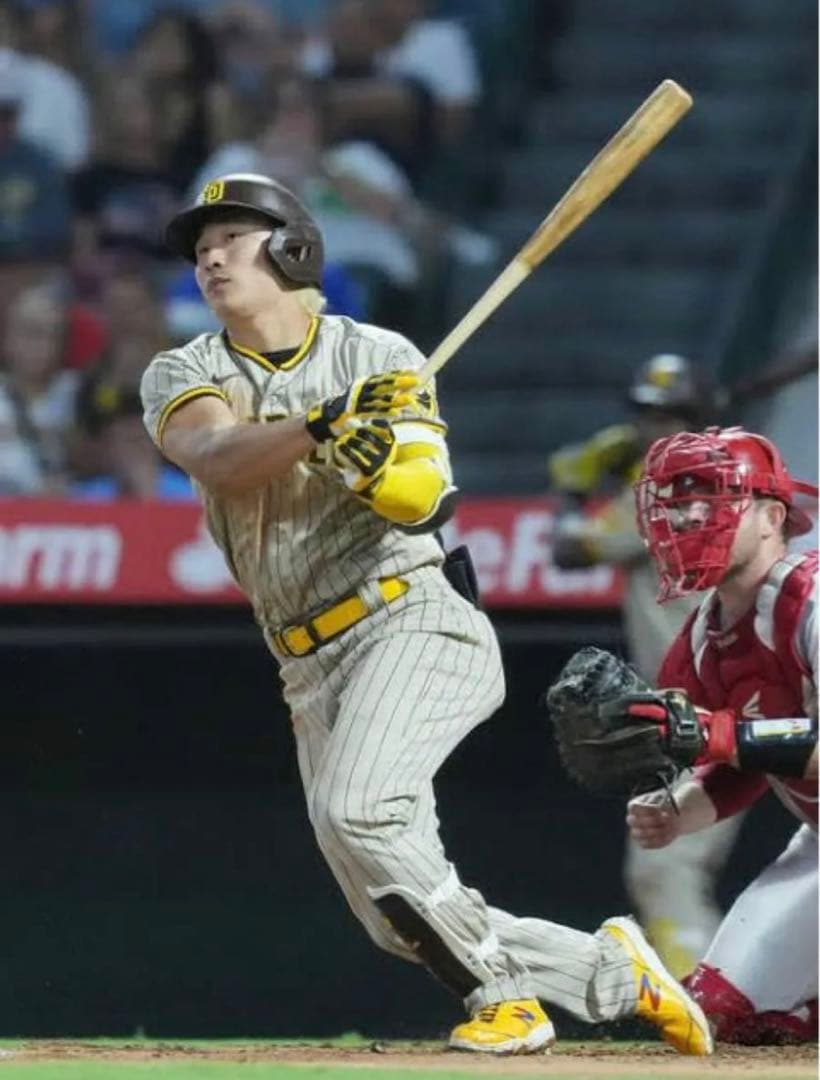 【新品未着用】MLBパドレス#7（キムハソン）ブラウン レプリカ ジャージ