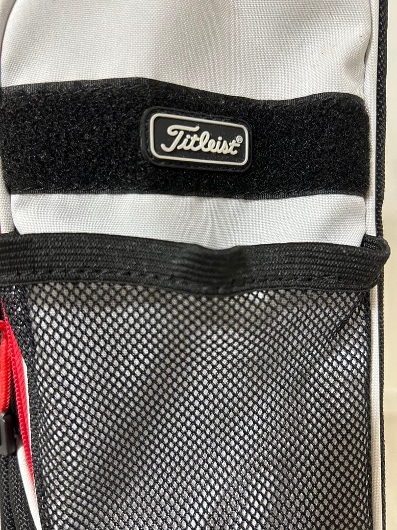 Titleist セルフスタンドバッグ 収納ポケット付き