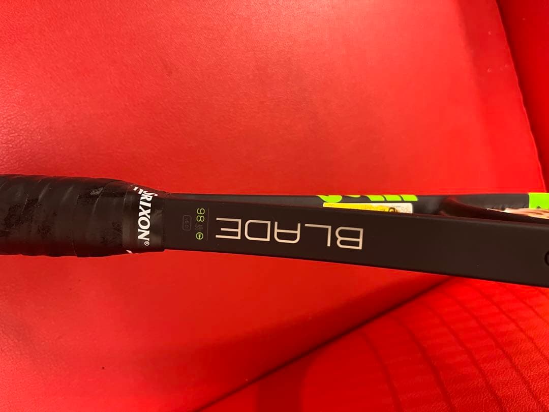 Wilson Blade 98 テニスラケット
