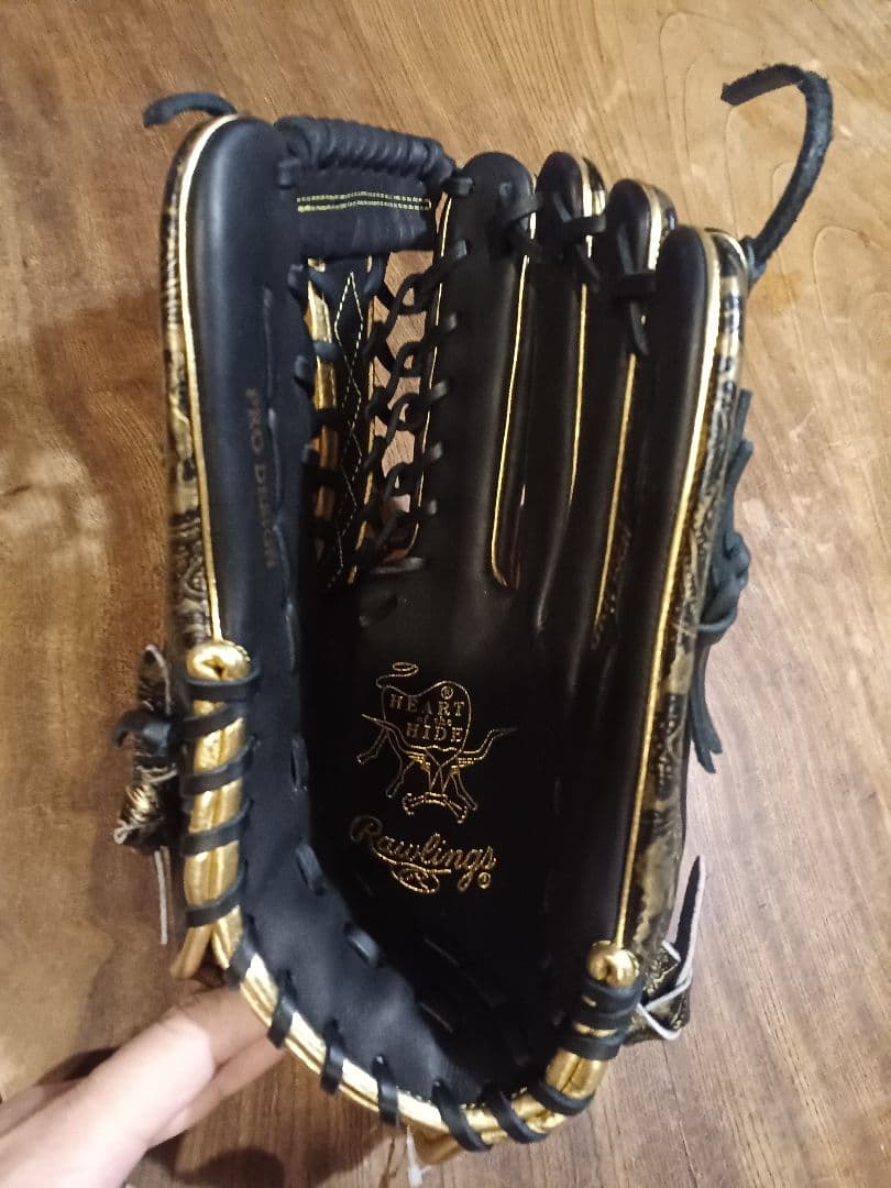 Rawlings 軟式グローブ 13インチ 黒/金 外野手用 ペイズリー柄