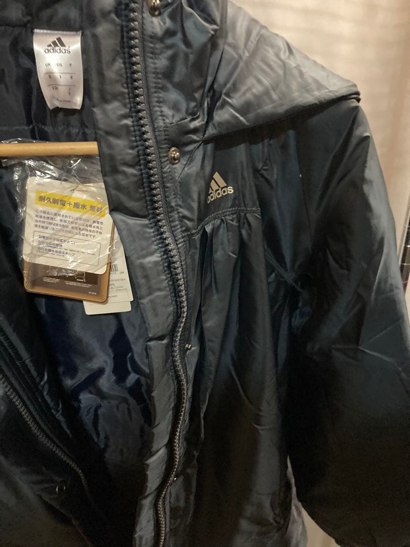 adidas 新品 レディース paddedコート S