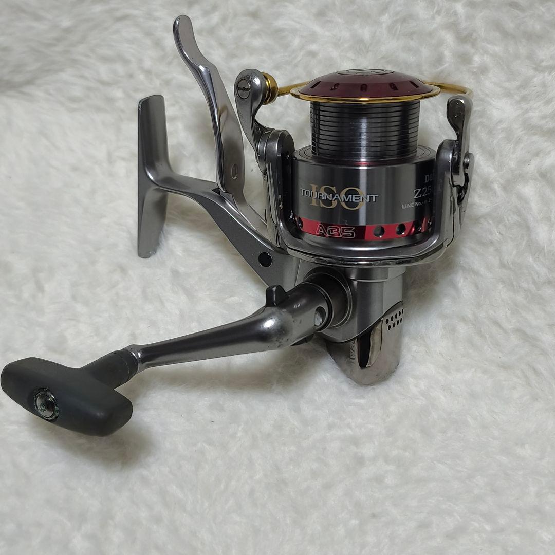 訳あり品 ダイワ トーナメントISO Z2500LB スピニングリール