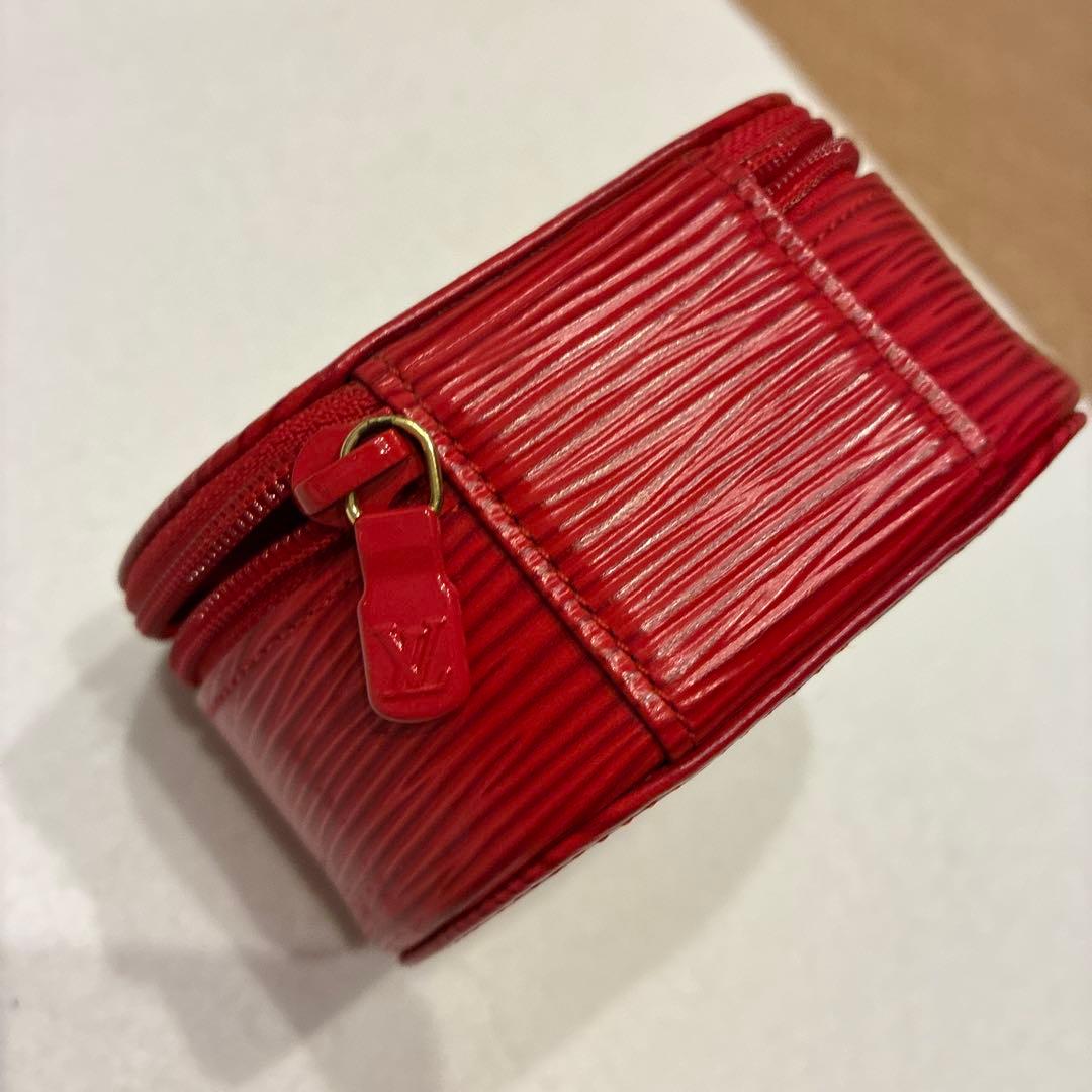 LOUIS VUITTON／エピ エクランビジュー ジュエリーケース