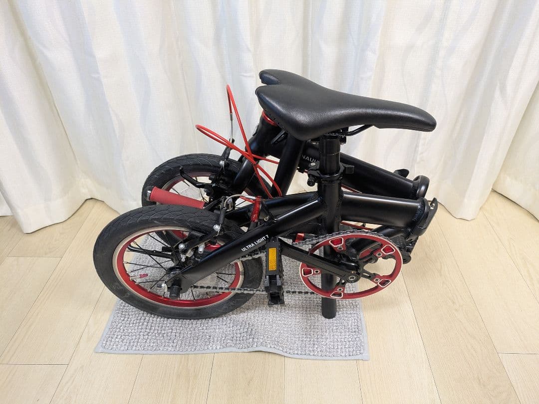 RENAULT ULTRA LIGHT7 折りたたみ自転車 ブラック／レッド