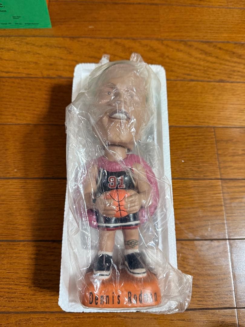 Dennis Rodman レッド 1997 限定6000体
