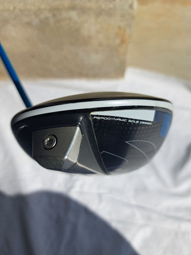 SIM MAX ドライバー 10.5° アッタスシャフト、ヘッドカバー付き
