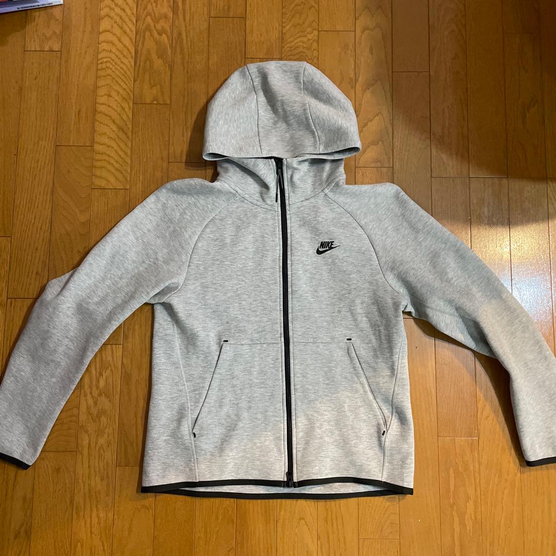 Nike テックフリース　グレー　セットアップ