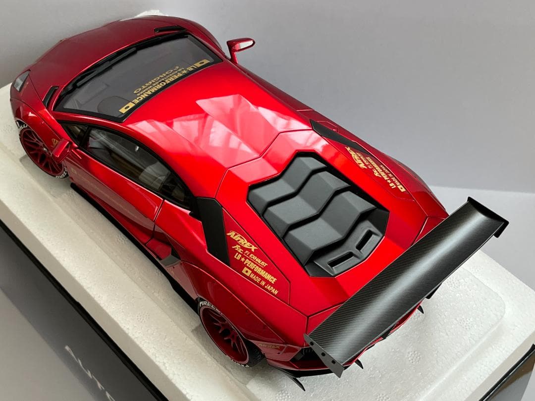 オートアート 1/18 LB-WORKS ランボルギーニ アヴェンタドール 美品