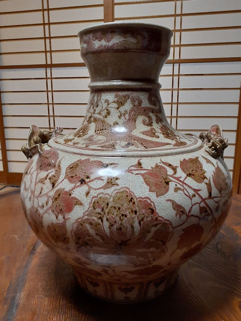 中国元～明時代洪武期釉裏紅大花瓶