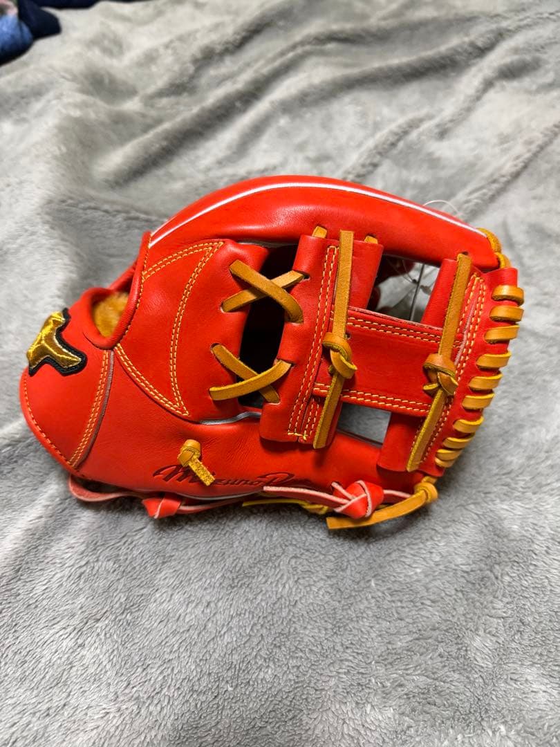 ミズノプロ 坂本勇人モデル 硬式 内野手用 限定皮革　Mizuno Pro
